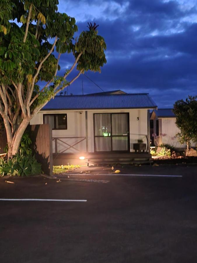 Tidewater Accommodation Coromandel Exterior photo