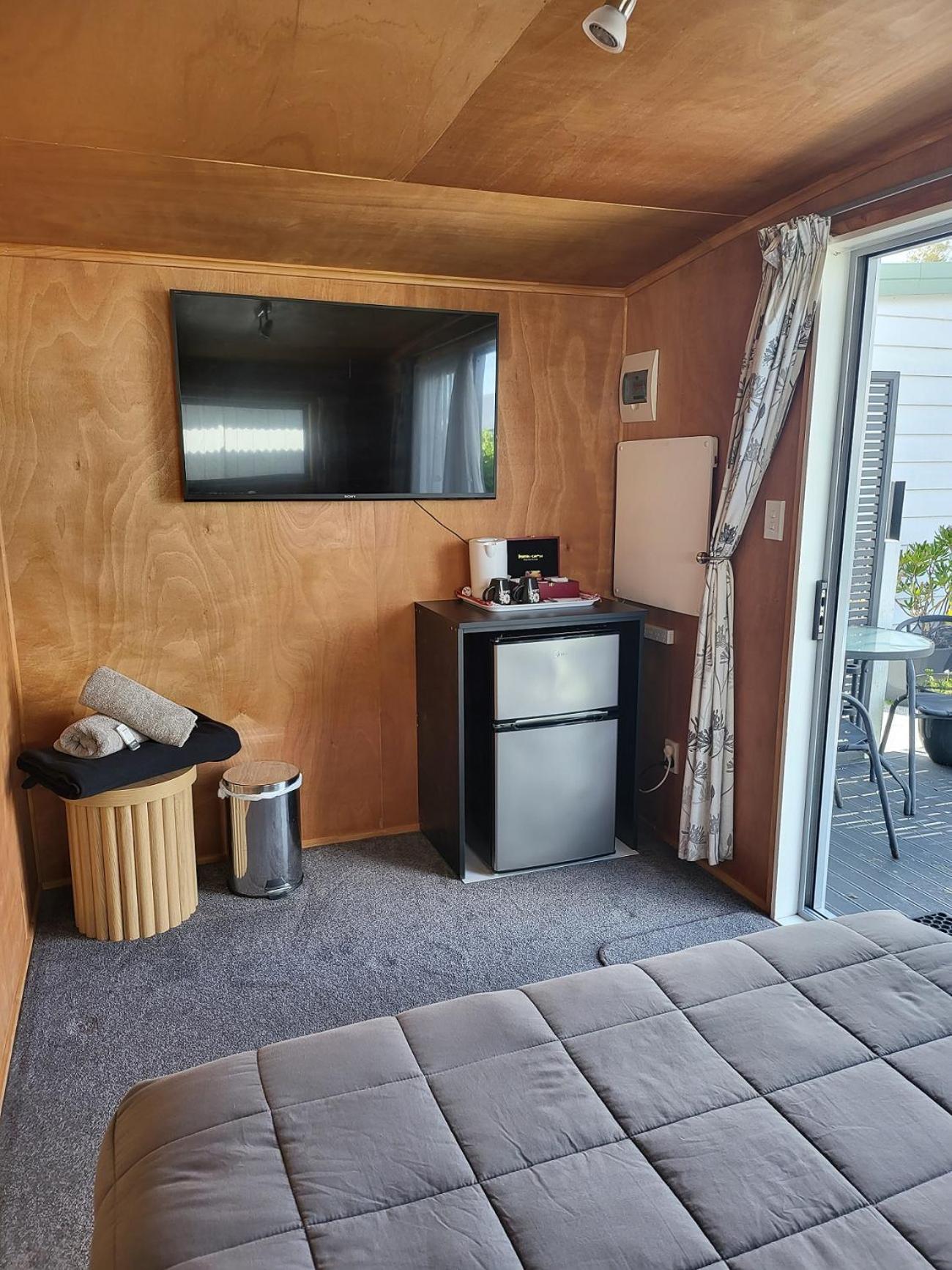 Tidewater Accommodation Coromandel Exterior photo
